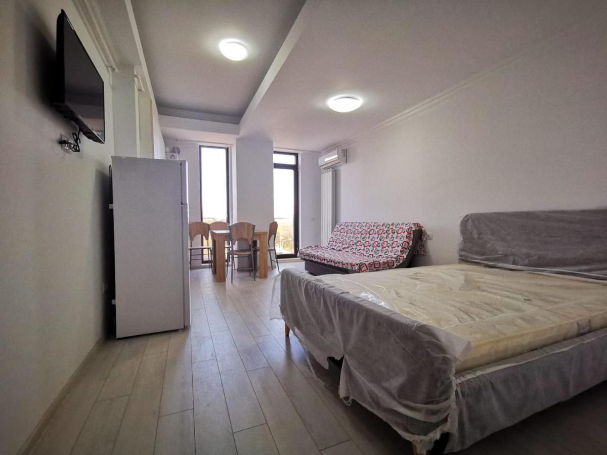מאמאיה Paradis Apartments - By The Lake מראה חיצוני תמונה